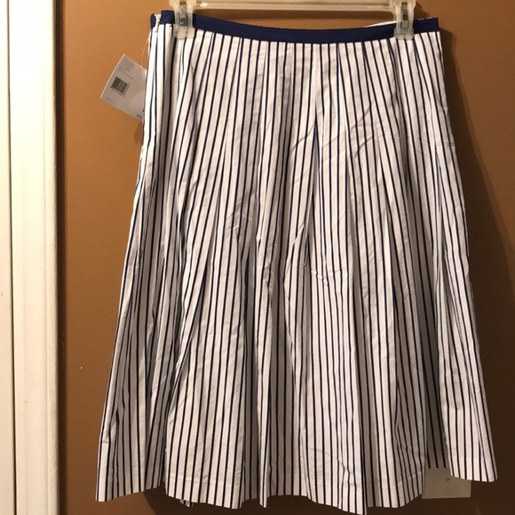 NWT Liz Claiborne nautical skirt set - Picture 6 of 8